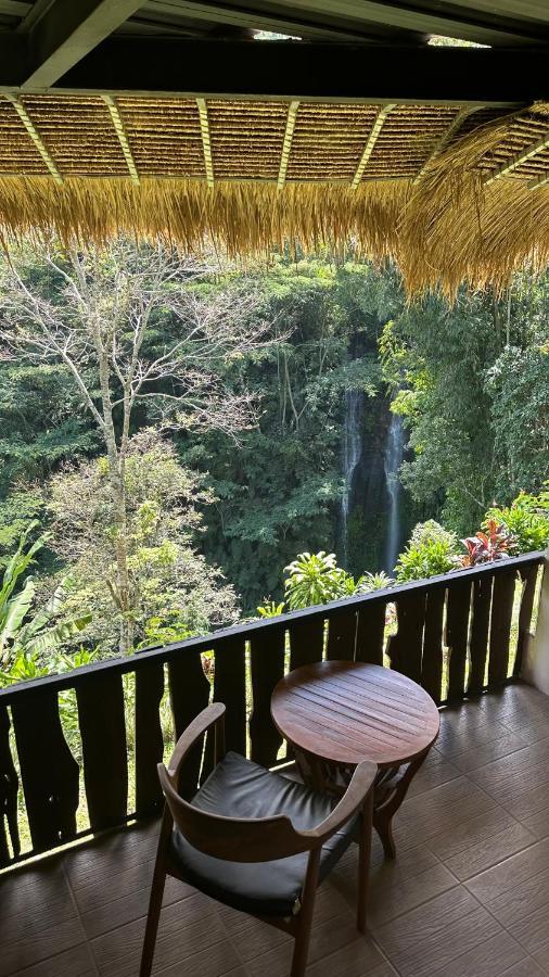 Munduk Tutub Waterfall View ภายนอก รูปภาพ