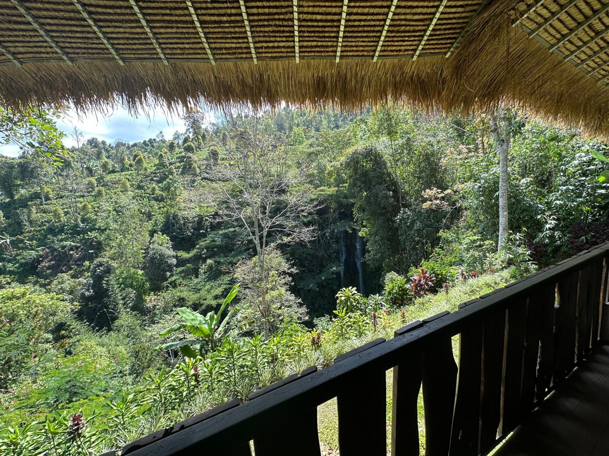 Munduk Tutub Waterfall View ภายนอก รูปภาพ